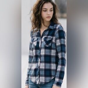 Blue and Pink Fitted Soft Plaid Button-Up Shirt Flannel